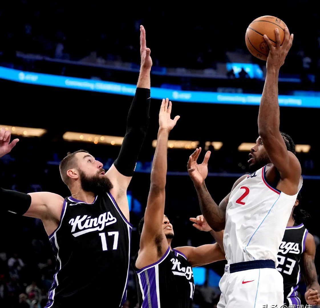 赛地聚焦——全明星赛清晨热度飙升；新疆广汇绝杀压哨；态度坚定；更衣室氛围转暖的简单介绍